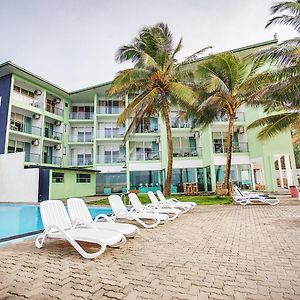 Hikkaduwa Beach Hotel